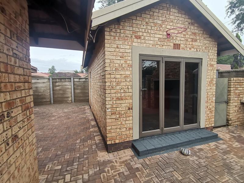 3 Bedroom Property for Sale in Vaalpark Free State